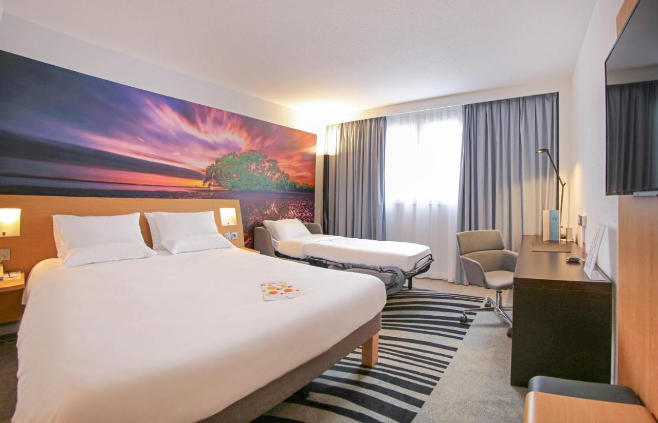 Novotel Massy Palaiseau Exterior foto